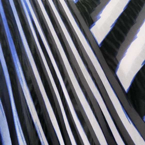 Chicos rhapsody mesh Blue and White Striped Tunic 12/L - Picture 7 of 10